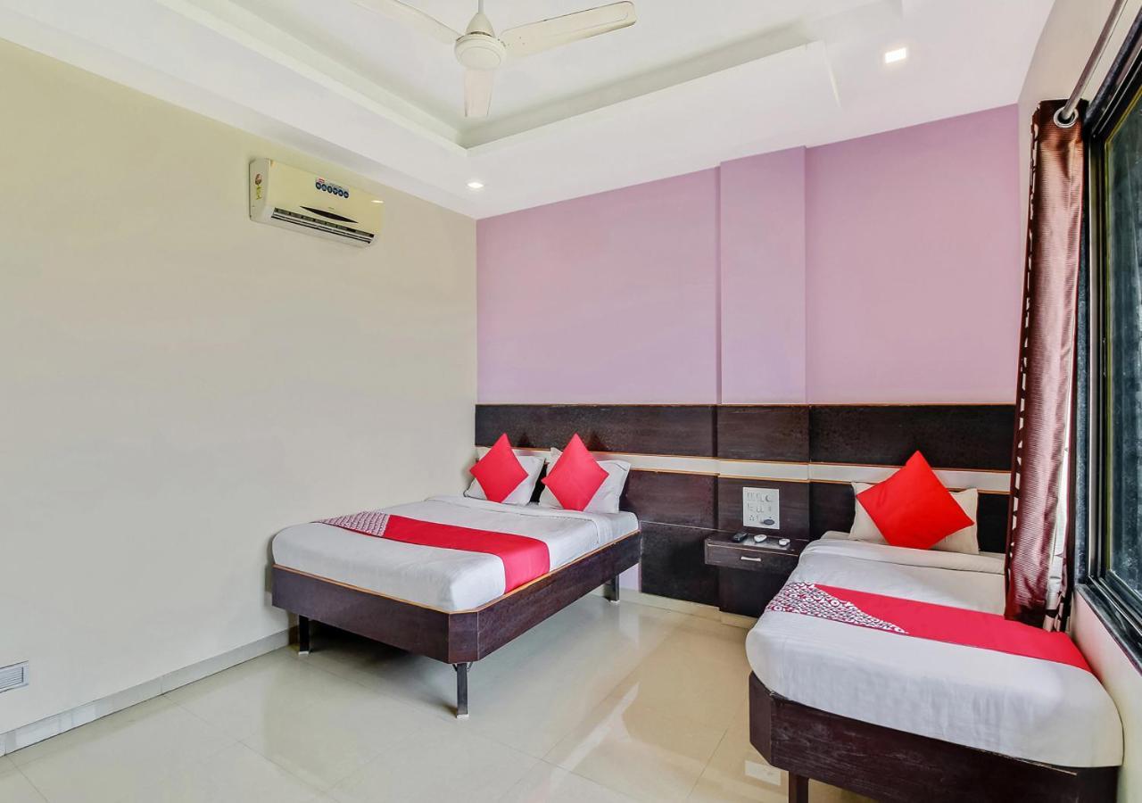 Hotel Wayfare Shirdi Eksteriør bilde