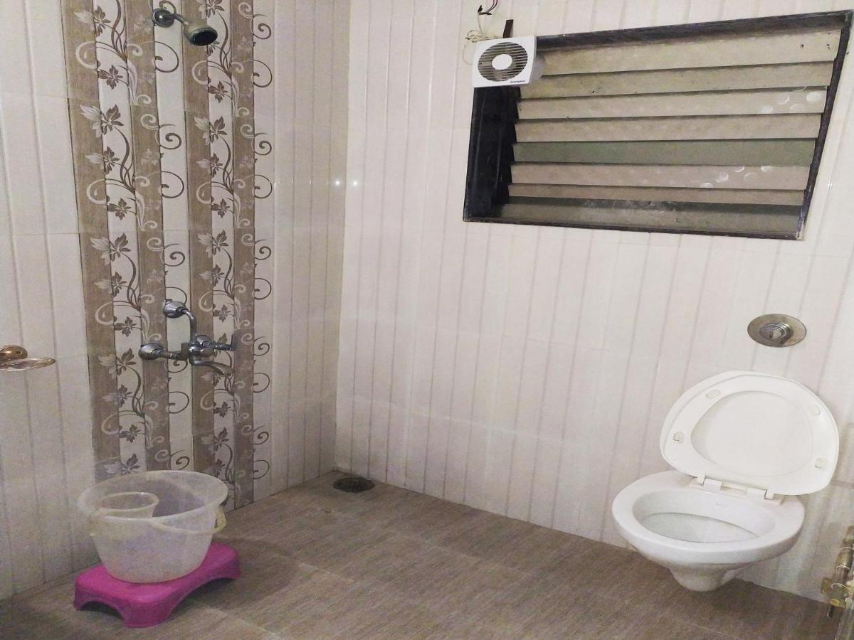 Hotel Wayfare Shirdi Eksteriør bilde