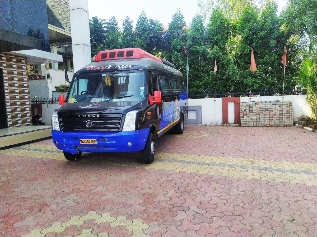 Hotel Wayfare Shirdi Eksteriør bilde